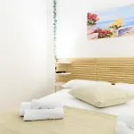 Toto 2 Room